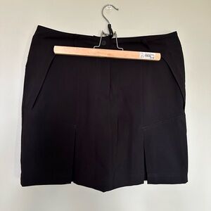 Annika by Cutter & Buck Sz 8 Black Golf Skort